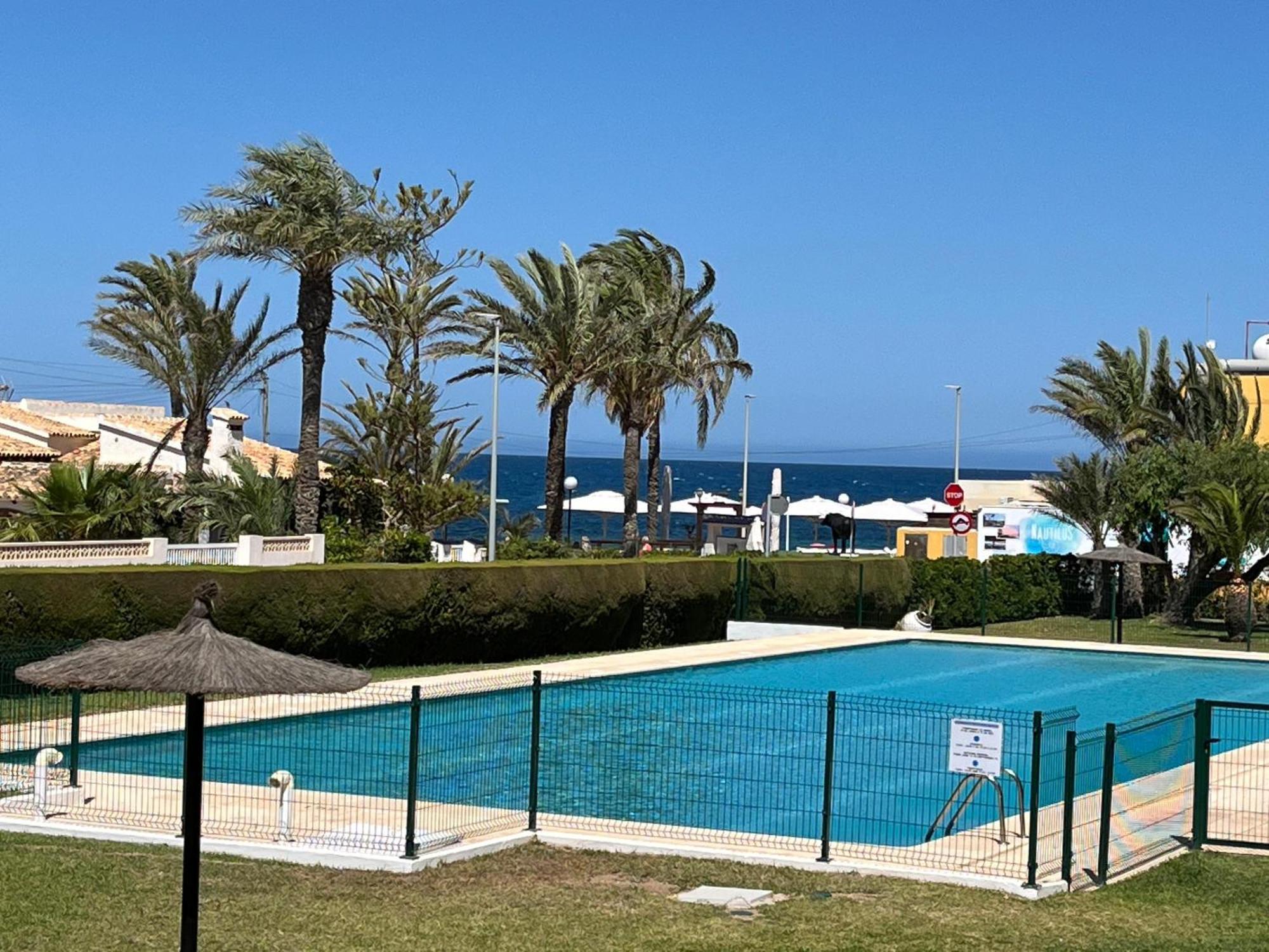 Sea View Apartment Beach Front Punta Prima Torrevieja Exterior foto
